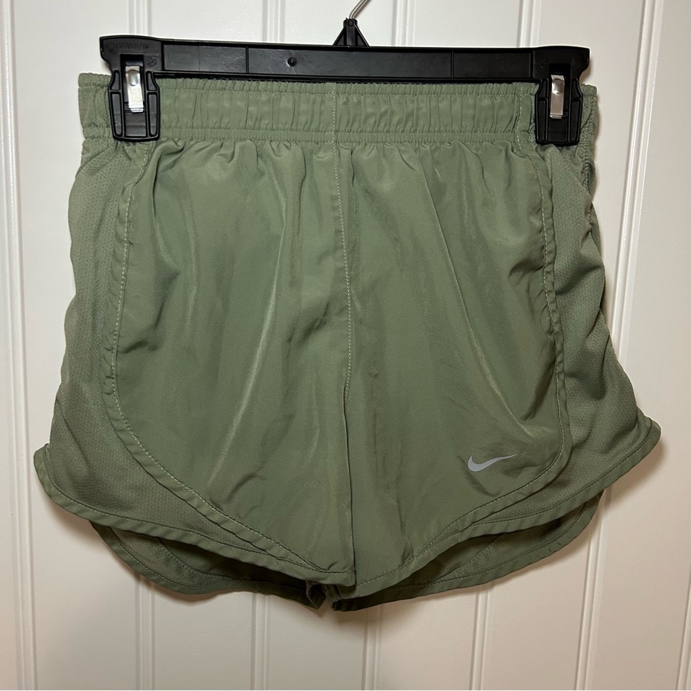 Nike Dri-Fit Green Athletic Shorts Size XS